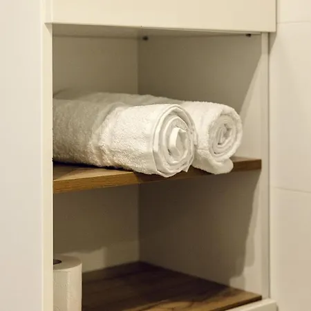 Comfy 3-room - Centre - Free Parking For 2 Cars & Balcony Wrocław