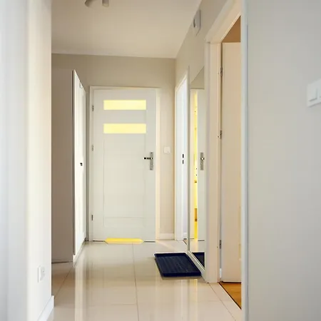 Comfy 3-room - Centre - Free Parking For 2 Cars & Balcony Appartement Wrocław