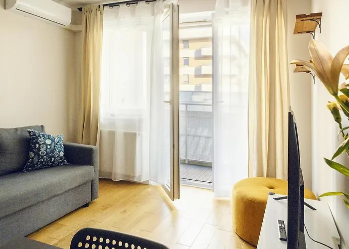 3-Room Apartment Wrocław Centre near Market Square Free Parking *