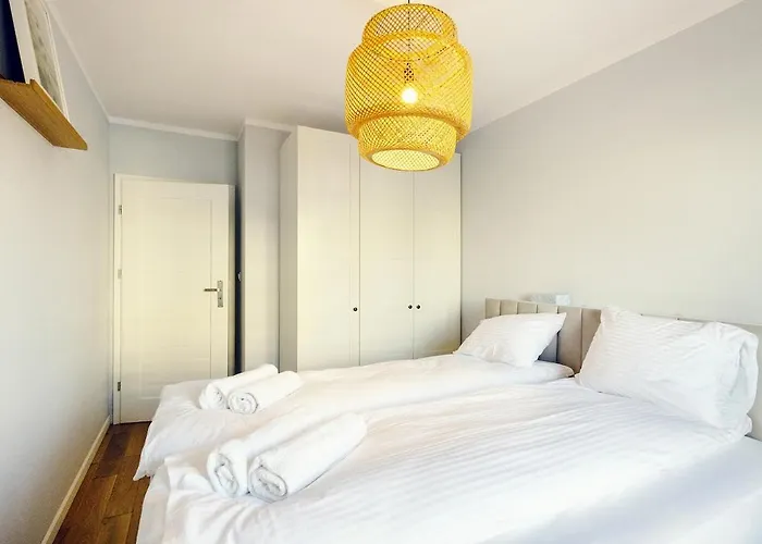 Apartment 3-room Centre Near Market Square Free Parking