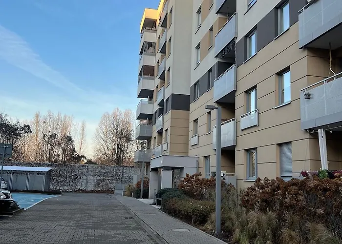 3-room Centre Near Market Square Free Parking Apartmán